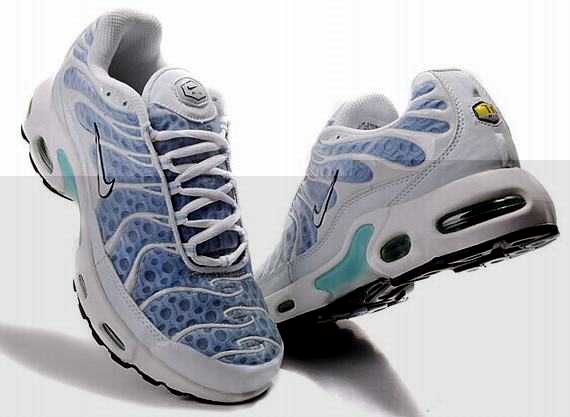 chaussures requin tn nike tn air max trainer unique